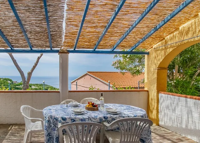 Tra Il Borgo E Il Mare - Bel Horizonte Каполивери