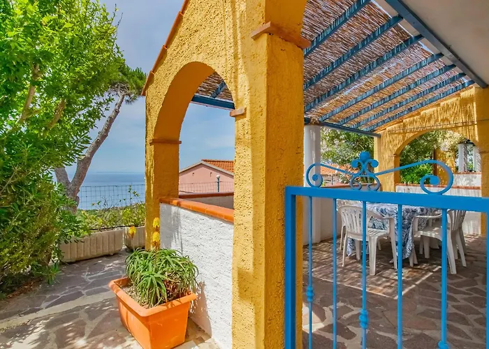 Tra Il Borgo E Il Mare - Bel Horizonte *